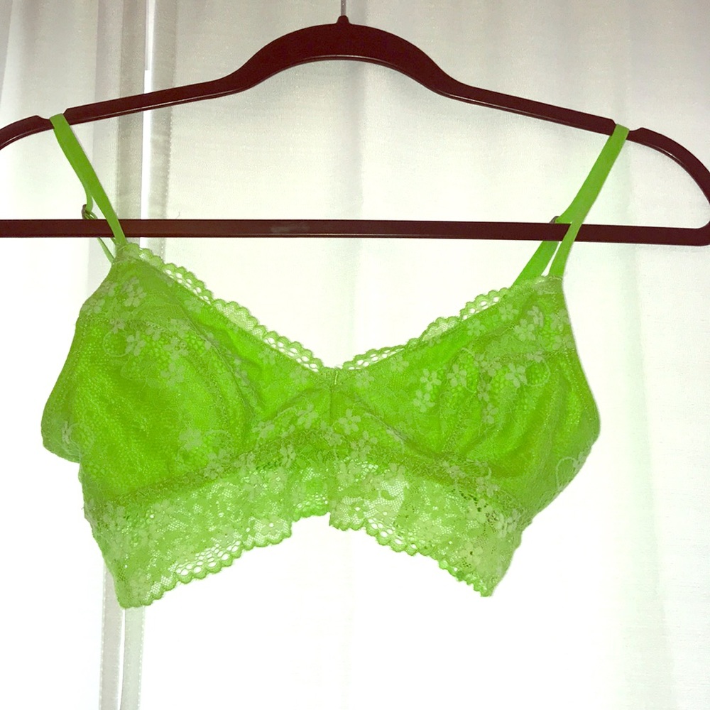 Gilly Hicks green bralette
